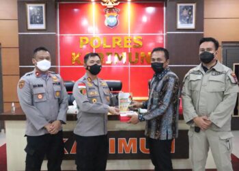 Aktif Pelaporan BLC, Tiga Personil Polres Lhokseumawe Dapat Penghargaan