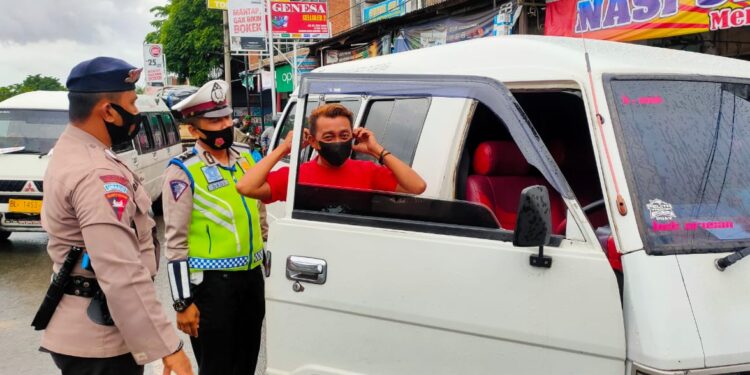 Tiga Titik Diperketat Pasca PPKM Di Banda Aceh, Petugas Putar Balik 20 Kendaraan