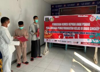 Lapas Dabo Berikan Remisi Kepada 2 Orang Anak Binaan