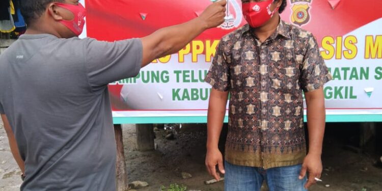 Memutus Penyebaran Covid-19, Pemdes Teluk Rumbia Dirikan Posko PPKM Mikro