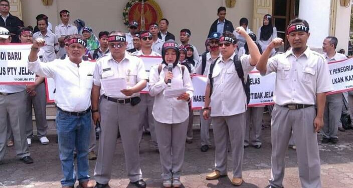 Menhan Prabowo Didesak Tangani Nasib PTY UPN Veteran Yogyakarta