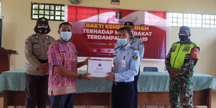 Kumham Peduli dan Berbagi Lapas Dabo Singkep Bagikan Sembako