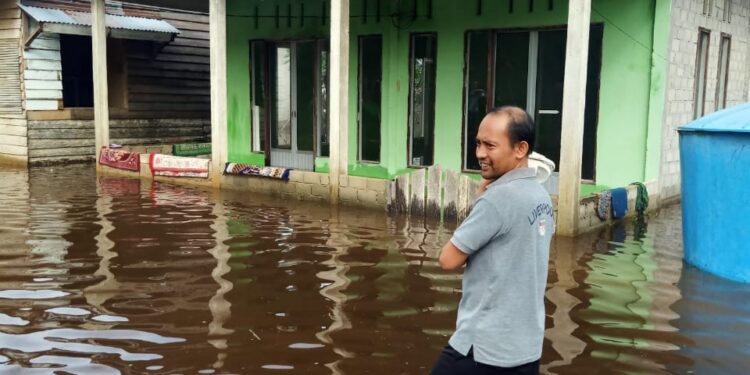 Empat Hari Pascabanjir Kabupaten Kayong Utara Tinggi Muka Air Menurun