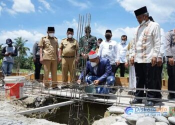 Bupati Asahan Letakkan Batu Pertama Gedung 2 Pondok Pesantren Bina Ulama Kisaran