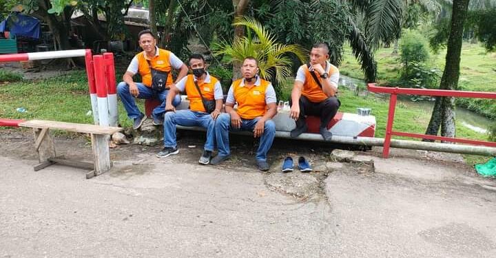 Security PTPN IV Pulu Raja Palang Gagal Mendapatkan Vaksin Dihari Ke Dua