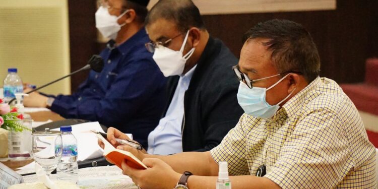 Bupati Karimun Pimpin Rapat Koordinasi Penanganan Covid-19 dan Percepatan Vaksinasi