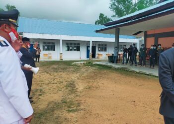 Bupati Karimun Beri Semangat Kepada Pasien Positif Covid-19 Di Hari Kemerdekaan ke-76