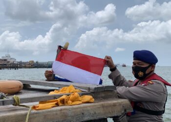 Pasang bendera