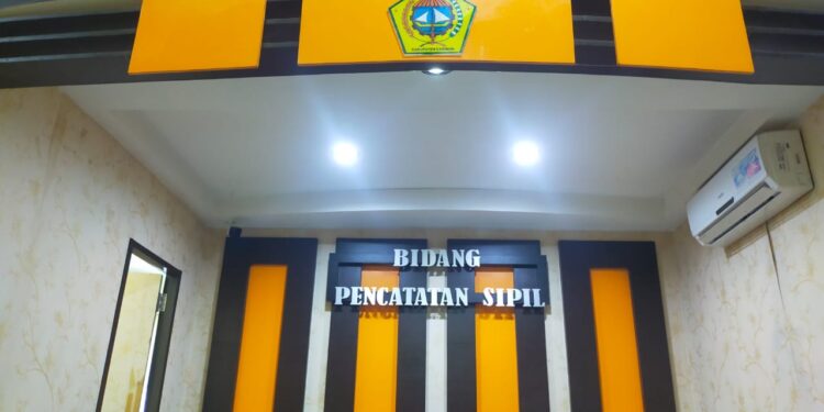 Mulai Besok, Penyediaan Blanko Disdukcapil Kabupaten Karimun Di Tingkatkan Menjadi 100 Perhari