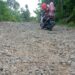 Butuh perbaikan jalan