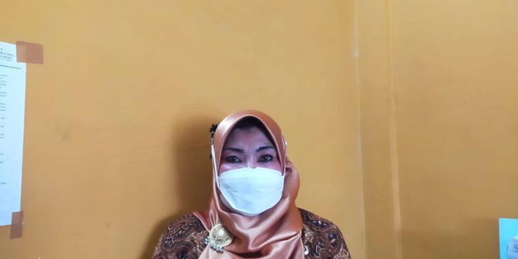 Kabid Perlindungan dan Pemenuhan Hak Anak di Kabupaten Karimun Khairita