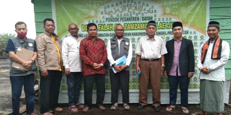 Kemenag Aceh Singkil dampingi Baitul MAL Aceh tinjau Rencana Wakaf Produktif Berupa Usaha Air Mineral Kemasan