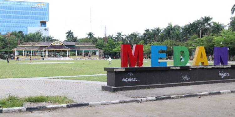 Lapangan merdeka