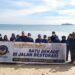 Sambut HUT Partai Nasdem Puluhan Kader Gotong Royong Bersihkan Objek Wisata Pantai Tanjung