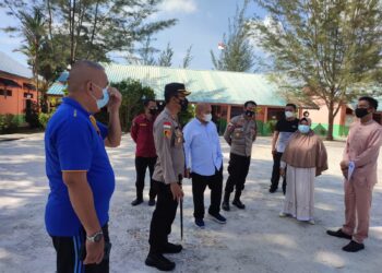 Kapolres Natuna dan Komisi I DPRD Sidak Prokes di Sekolah