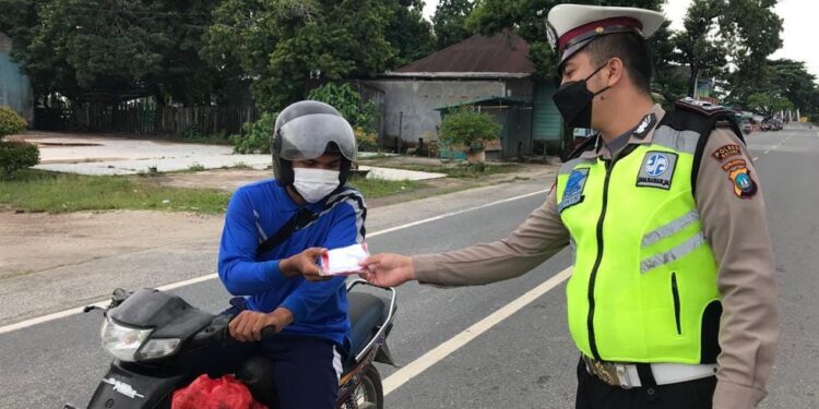 Satlantas Polres Natuna Sosialisasi Tertib Berlalu Lintas Dan Prokes Covid 19