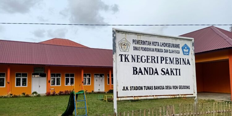 Wali Murid TK Negeri Pembina Banda Sakti Lhokseumawe Keluhkan Pengutipan Uang