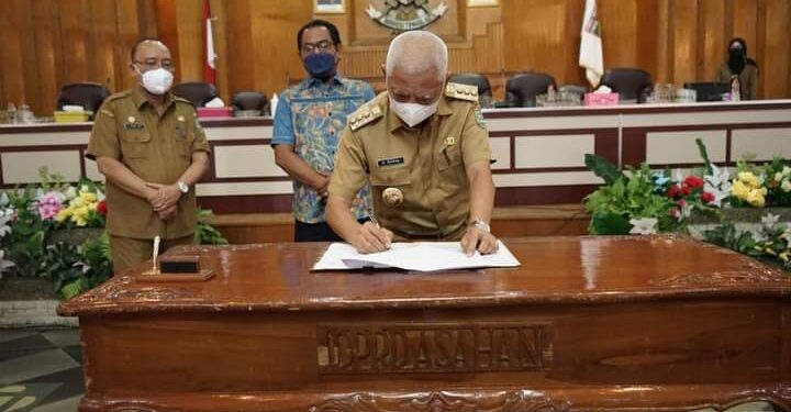 Rapat Paripurna DPRD tentang Penyampaian Laporan Pimpinan Pansus Terhadap Hasil Pembahasan Ranperda dan Pendapat Akhir Bupati Asahan