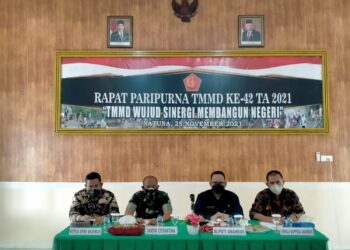 DANDIM 0318/NATUNA PIMPIN RAPAT PARIPURNA TMMD Ke 42 TAHUN 2021