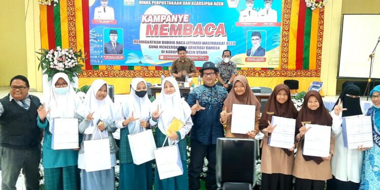 Tingkatkan Literasi Masyarakat, Dinas Perpustakaan Hadirkan 2 Penulis Nasional