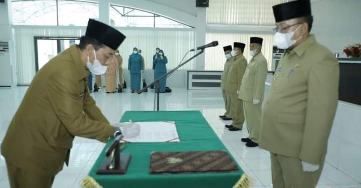 Sekda Asahan Kukuhkan Pejabat Pimpinan Tinggi Pratama Inspektur Daerah Kabupaten Asahan