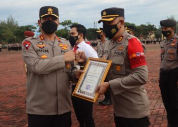 Gagalkan Peredaran 9,4 Kg Sabu, Kapolres Lhokseumawe dan 14 Personel Dapat Penghargaan Dari Kapolda Aceh
