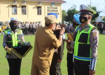 Operasi Zebra Polres Labuhanbatu Disejalankan Pelaksanaan Vaksin Bagi Pengguna Jalan