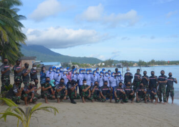 Rangkaian HUT Armada Ke 76 Lanal Ranai Laksanakan Gerakan Bersih Pantai