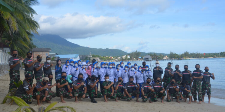 Rangkaian HUT Armada Ke 76 Lanal Ranai Laksanakan Gerakan Bersih Pantai