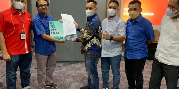 Pemkab Lingga Usulkan Penguatan Signal dan Pembangunan Menara ke PT Telkomsel