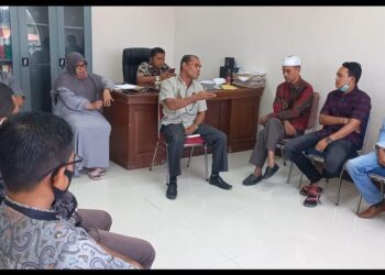 Warga Tuding Camat Langkahan Hadiri Rapat “Abal-abal” di Geudumbak