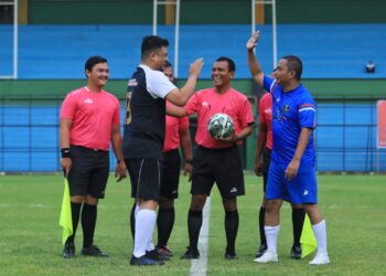 Tingkatkan Silaturahmi dan Koordinasi, Bobby Nasution Gelar Pertandingan Sepak Bola Antar Pemko dan Pemkab se-Sumut