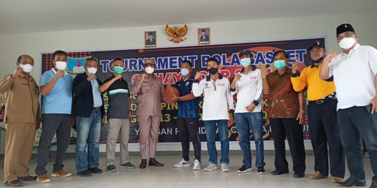 Wabup Karimun Buka Turnamen Basket Cahaya Cup Tingkat SMA se Kabupaten Karimun tahun 2021