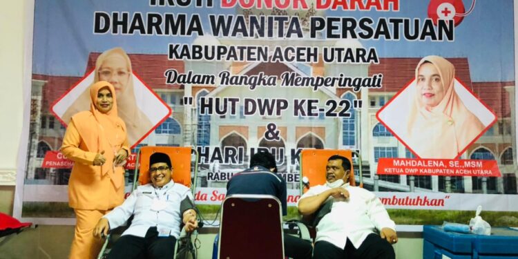 Meriahkan Hari Ibu, DWP Aceh Utara Donor Darah Massal