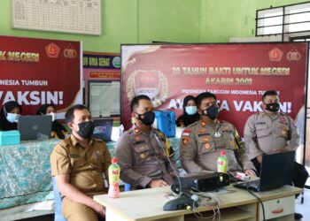 Alumni AKABRI 2001 DWIPA ARYA Laksanakan Vaksinasi Massal Dan Pembagian Sembako Di Kabupaten Karimun