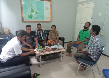 Warga Linau Temui BPN Lingga