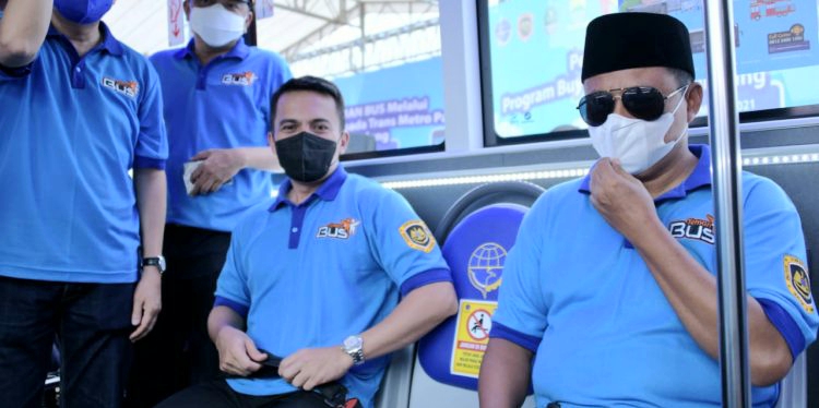Wagub Jawa Barat Hadiri Acara Peresmian ‘Teman Bus’ Skema BTS pada Trans Metro Pasundan