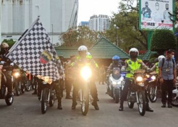 Patroli Jelang Tahun Baru 2022 Dipimpin Kapoldasu, Pangdam I/BB Disaksikan Gubernur Sumut Edy Rahmayadi