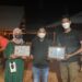 Wabup Neko Serahkan Hadiah ke Pemenang Lomba Pantun Kritik Pemda