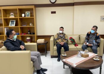 Demi Mewujudkan Kemajuan Kabupaten Lingga, Bupati Temui Bappenas RI