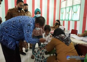 Wakil Bupati Kembali Tinjau Pelaksanaan Vaksinasi Usia 06-11 Tahun