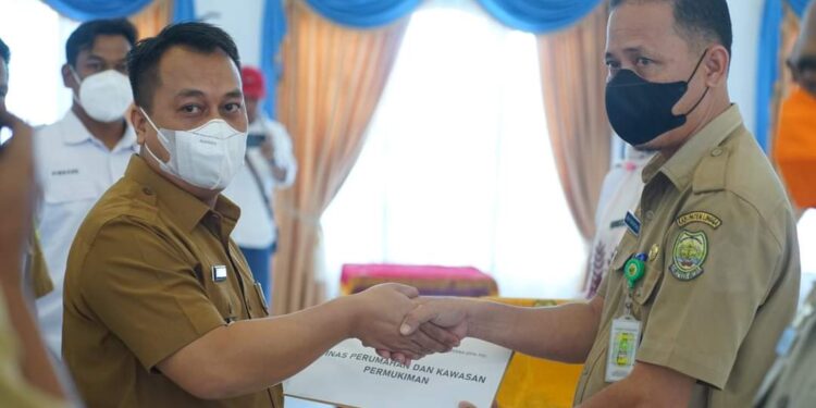 Serahkan DPA, Bupati Ingatkan Dikelola Dengan Baik, Efektif dan Efisien