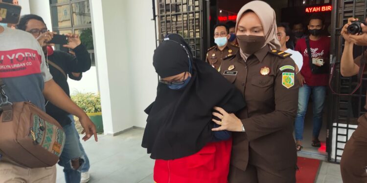 Direktur CV Mekar Cahaya, Henerty Ditangkap