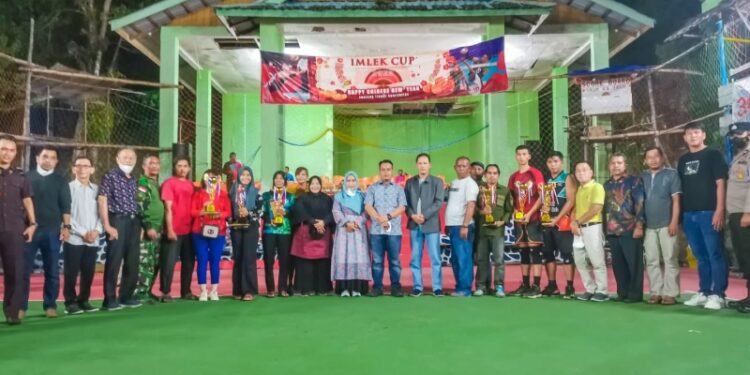 Nizar Tutup Turnamen Imlek Cup, Apresiasi Kekompakan Panitia dan Warga