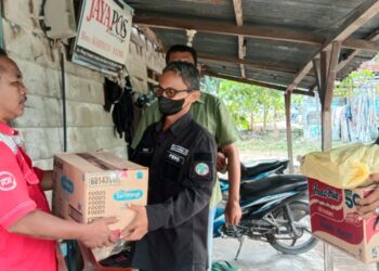 IWO Peduli, Bagikan Sembako Bertepatan Di HPN 2022