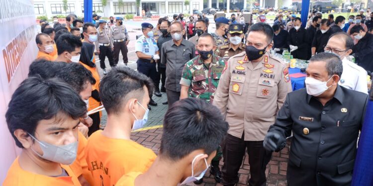 Polda Riau Musnahkan 82,94 KG Sabu, Wagub Riau Apresiasi Kinerja Kapolda dan Jajaran