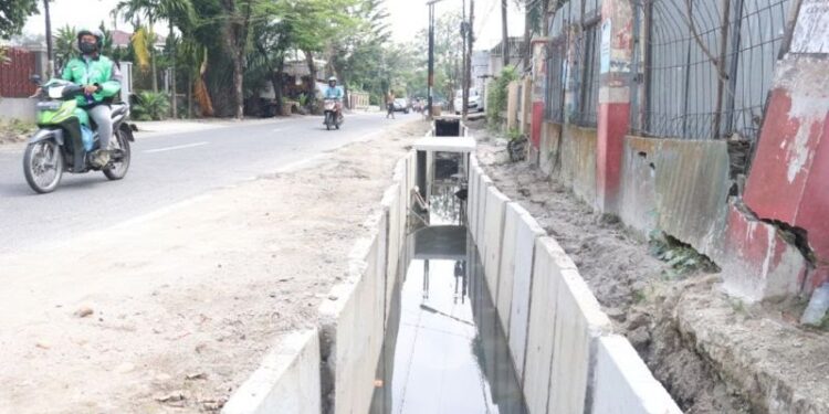 Anggota DPRD Kota Medan Minta Pekerjaan U-Ditch di Sejumlah Titik Kota Medan Ditunda