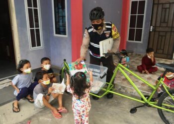 Edukasi Minat Baca Anak, Polres Karimun Laksanakan Kegiatan Kargo Baca Bhabinkamtibmas