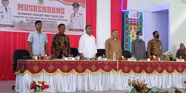 Desa Arung Ayam Dapat Bantuan Mobil Pick up dan Puskel Dari Pemda Natuna