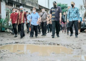 Lihat Keseriusan Bobby Atasi Banjir, Warga Izinkan Lahannya Dijadikan Drainase